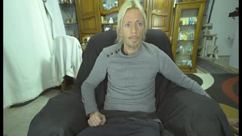 jeff online show from December 31, 2024, 9:28 pm