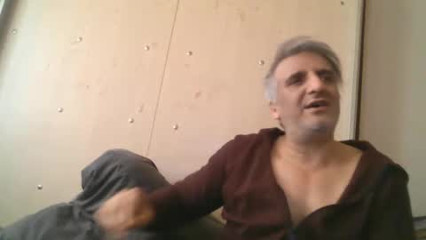 Snapshot of 0luvmonkey chatting on April 26, 2026, 11:30 am 0luvmonkey online show from April 26, 2026, 11:30 am