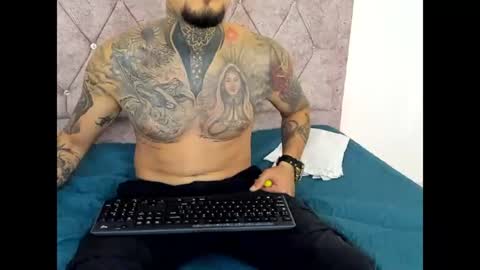 Snapshot of 0md42 chatting on June 24, 2026, 6:18 pm 0md42 online show from June 24, 2026, 6:18 pm