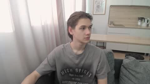 Snapshot of 0verlandd chatting on September 26, 2025, 10:41 am Adam online show from September 26, 2025, 10:41 am