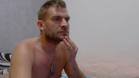 10in_deluxe online show from September 10, 2025, 4:51 pm