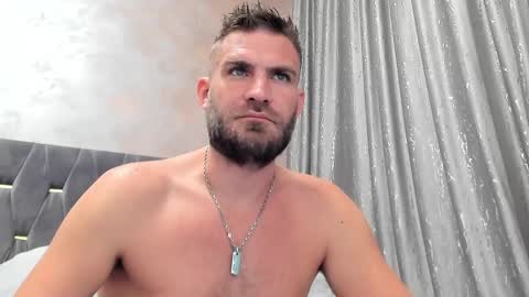 10in_deluxe online show from December 4, 2025, 6:12 am