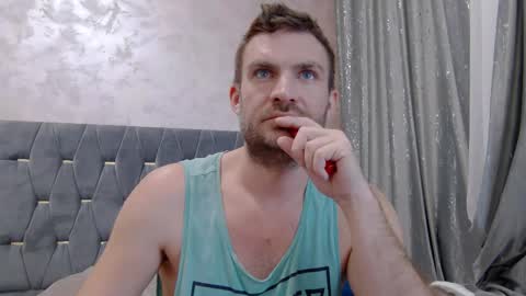 Snapshot of 10in_deluxe chatting on February 25, 2026, 10:25 am 10in_deluxe online show from February 25, 2026, 10:25 am