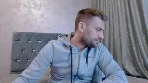 Snapshot of 10in_deluxe chatting on March 16, 2026, 10:30 am 10in_deluxe online show from March 16, 2026, 10:30 am