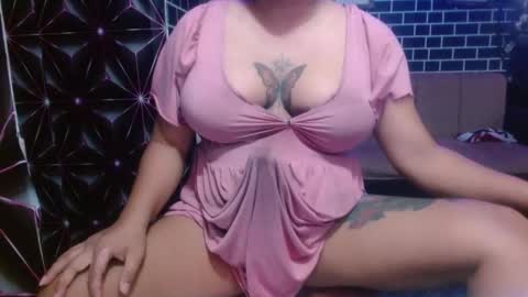  i am trixie im Your Selfsucking Mistress  online show from May 16, 2026, 2:41 am