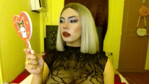 HUGECOCK online show from May 2, 2026, 9:47 am