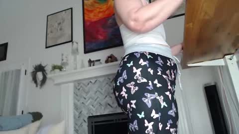 Snapshot of 11willowandjohn11 chatting on October 13, 2025, 10:59 am Aurora Willows online show from October 13, 2025, 10:59 am