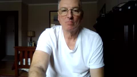Snapshot of 123456ant chatting on April 15, 2026, 6:59 pm 123456ant online show from April 15, 2026, 6:59 pm