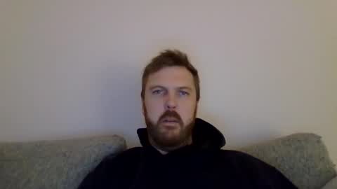 123holt123 online show from June 6, 2026, 1:32 am