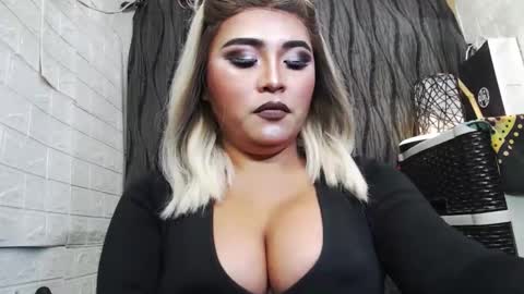 Snapshot of 12inchsexyanacodats chatting on October 10, 2025, 1:04 am sexy kia online show from October 10, 2025, 1:04 am