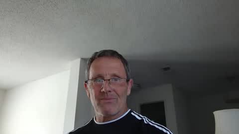 Snapshot of 13glanmorfa chatting on February 20, 2025, 9:31 pm 13glanmorfa online show from February 20, 2025, 9:31 pm