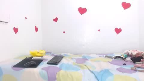 Pamela online show from September 10, 2025, 9:37 pm