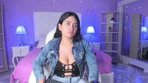 Snapshot of 15_scarlette chatting on September 26, 2025, 3:10 am Scarlette  online show from September 26, 2025, 3:10 am