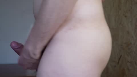18yr online show from February 16, 2025, 11:16 am