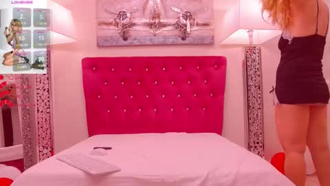 AMANDA online show from November 24, 2025, 5:18 am