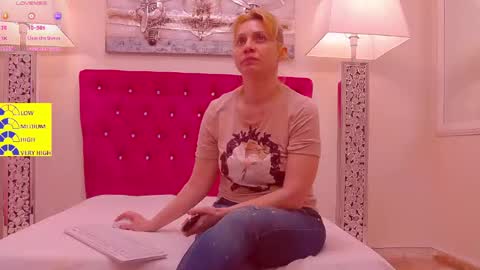 AMANDA online show from May 15, 2026, 4:19 am