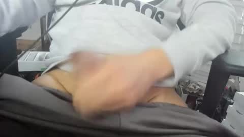 1bigloadasian online show from November 16, 2025, 4:23 pm