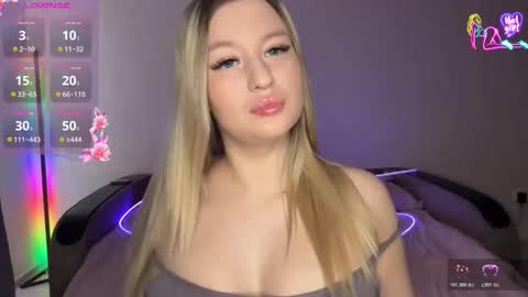 Luna and Alex online show from March 21, 2026, 7:24 am