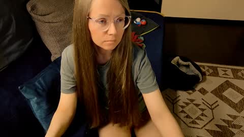 Snapshot of 1goldilocks chatting on April 4, 2026, 4:59 pm online show from April 4, 2026, 4:59 pm