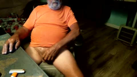 1handyanddee online show from July 29, 2026, 2:32 am