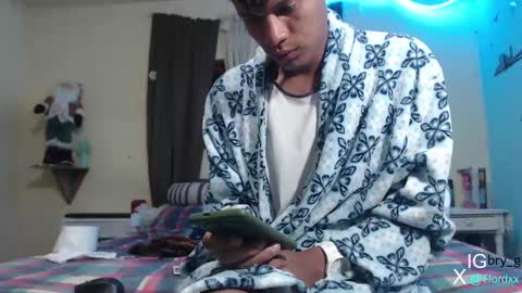 1hannafordxxx online show from December 25, 2024, 1:53 am