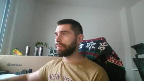 Snapshot of 1kamilkamil11 chatting on December 10, 2024, 1:33 pm kam online show from December 10, 2024, 1:33 pm