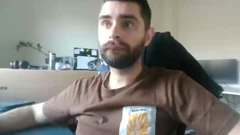 Snapshot of 1kamilkamil11 chatting on December 18, 2024, 11:24 am kam online show from December 18, 2024, 11:24 am