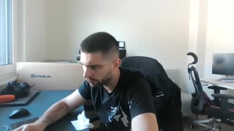 Snapshot of 1kamilkamil11 chatting on January 17, 2025, 1:13 pm kam online show from January 17, 2025, 1:13 pm