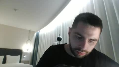 Snapshot of 1kamilkamil11 chatting on January 19, 2025, 10:28 pm kam online show from January 19, 2025, 10:28 pm