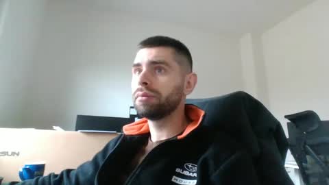 Snapshot of 1kamilkamil11 chatting on February 7, 2025, 10:50 am kam online show from February 7, 2025, 10:50 am