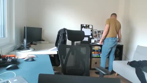 Snapshot of 1kamilkamil11 chatting on March 11, 2025, 11:01 am kam online show from March 11, 2025, 11:01 am