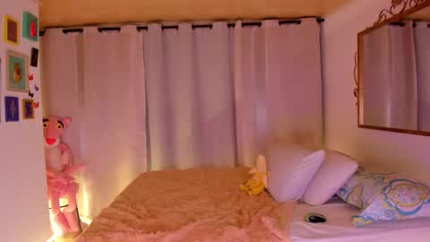 laiaa rivas online show from October 29, 2025, 3:09 am