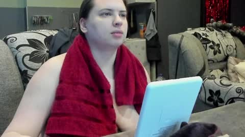 Snapshot of 1lindsey1 chatting on December 15, 2024, 11:42 pm 1LINDSEY1 online show from December 15, 2024, 11:42 pm