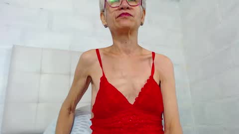 Miss Monserrate online show from February 17, 2025, 2:48 pm