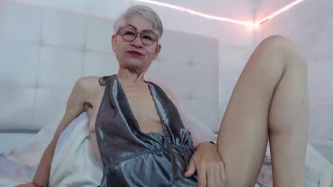 Miss Monserrate online show from March 10, 2025, 11:53 am