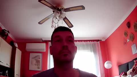 Moly online show from May 15, 2026, 8:43 am
