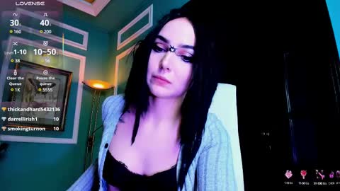 Snapshot of 1munique chatting on March 4, 2025, 6:39 pm Moona  online show from March 4, 2025, 6:39 pm