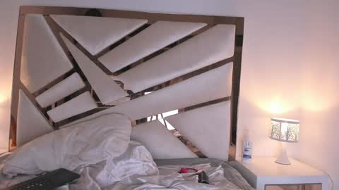 Luisa online show from December 15, 2024, 2:59 pm