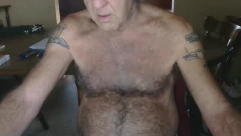 Snapshot of 1pizza__6beers chatting on September 12, 2025, 11:10 am Pizza online show from September 12, 2025, 11:10 am