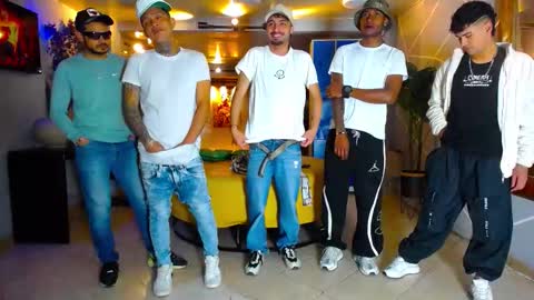 Snapshot of 1pushman chatting on September 16, 2025, 11:55 am pushman online show from September 16, 2025, 11:55 am