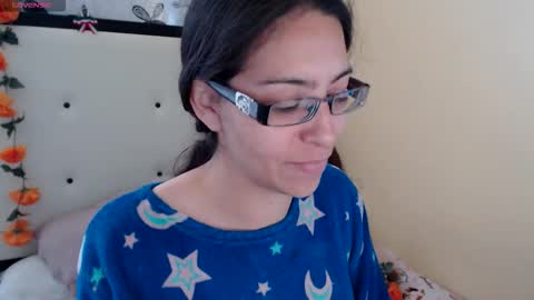 paola online show from March 21, 2026, 7:06 pm