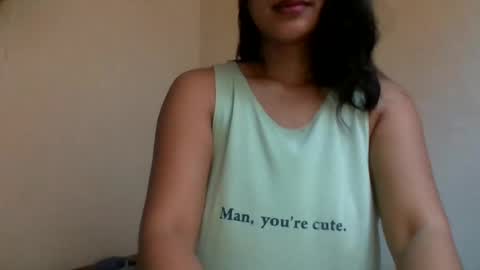 1smile4u online show from June 17, 2026, 2:25 am