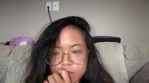 1sophiasinclair online show from September 30, 2025, 12:54 pm
