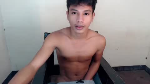 Snapshot of 1sweetloverxx chatting on October 20, 2025, 9:43 am 1sweetloverxx online show from October 20, 2025, 9:43 am