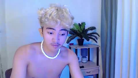 1sweetloverxx online show from May 8, 2026, 7:41 pm
