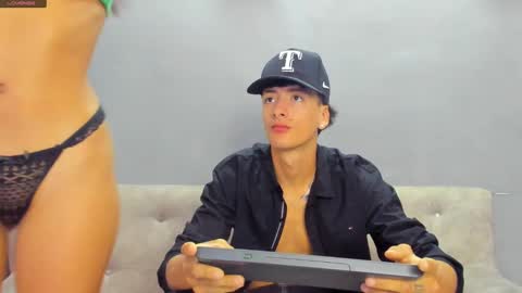 Snapshot of 1threestar chatting on January 2, 2025, 1:19 pm 1Threestar online show from January 2, 2025, 1:19 pm