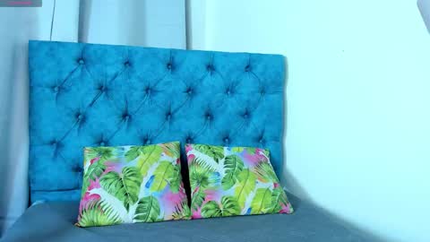 Snapshot of 1threestar chatting on September 13, 2025, 11:54 am 1Threestar online show from September 13, 2025, 11:54 am