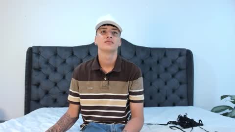 Snapshot of 1threestar chatting on September 25, 2025, 11:58 am 1Threestar online show from September 25, 2025, 11:58 am