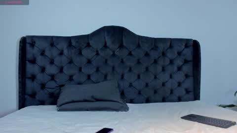 Snapshot of 1threestar chatting on September 30, 2025, 1:05 pm 1Threestar online show from September 30, 2025, 1:05 pm