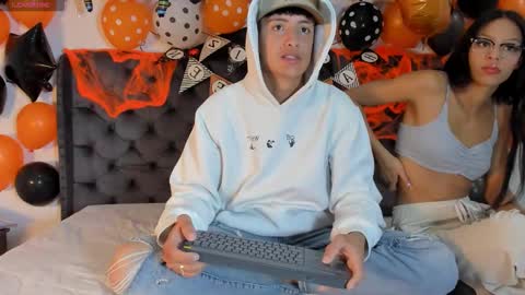 Snapshot of 1threestar chatting on October 14, 2025, 12:50 pm 1Threestar online show from October 14, 2025, 12:50 pm